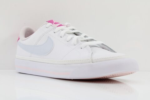 Nike Sneaker