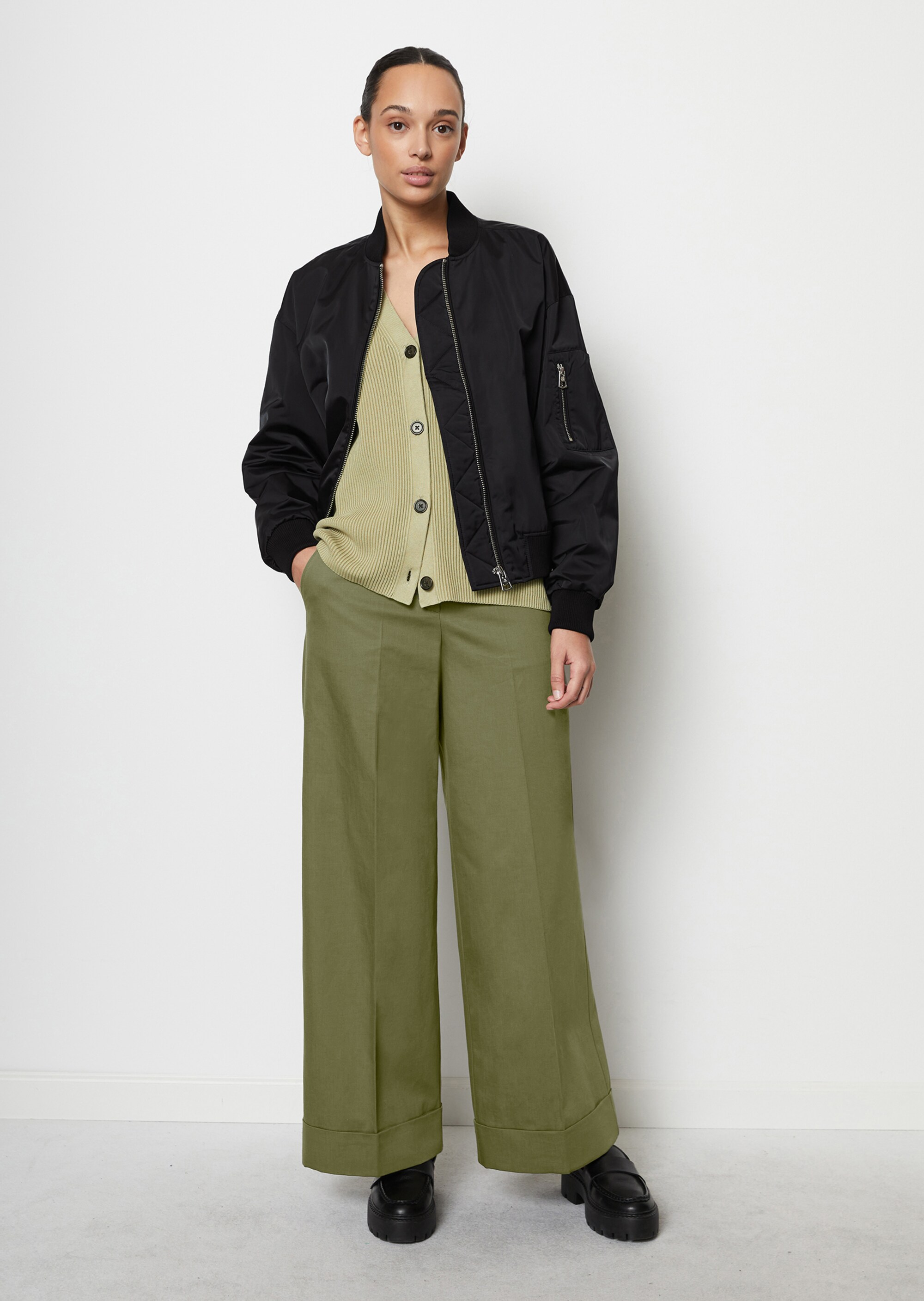 Blouson im Aviator-Stil regularaus recyceltem Polyester-Twill