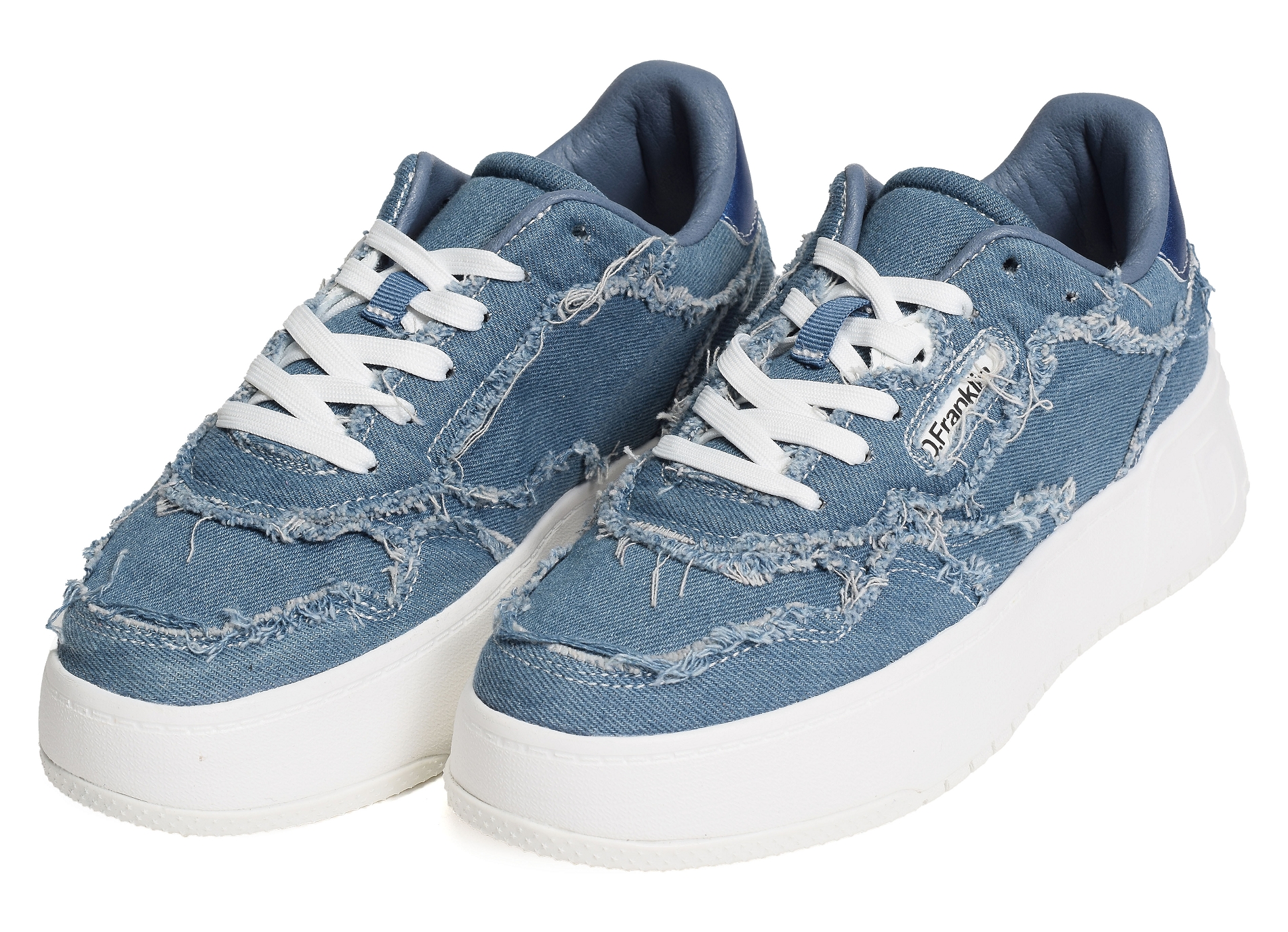 Court frayed jeans