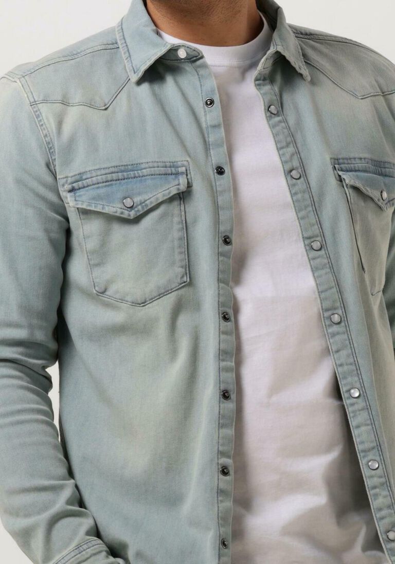 PUREWHITE lichtblauwe purewhite overshirt denim shirt with pressbuttons and pockets on chest