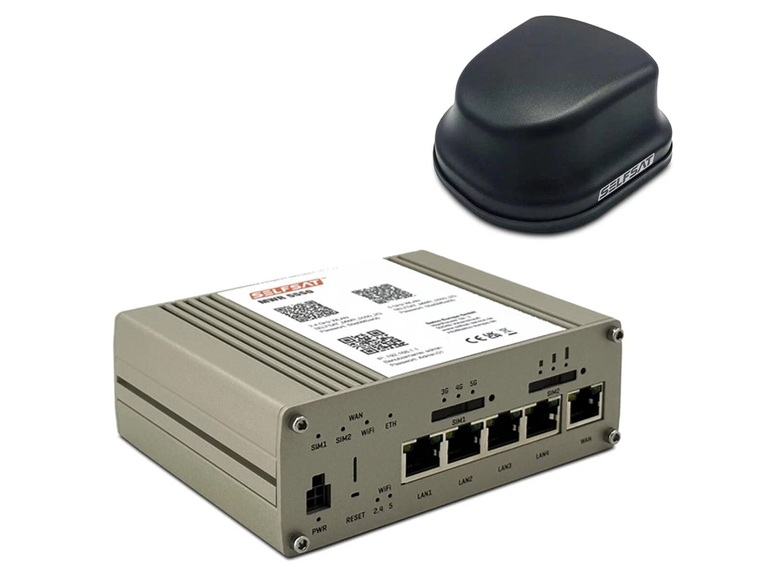 Selfsat MWR 5550 5G internet router inclusief antenne - black