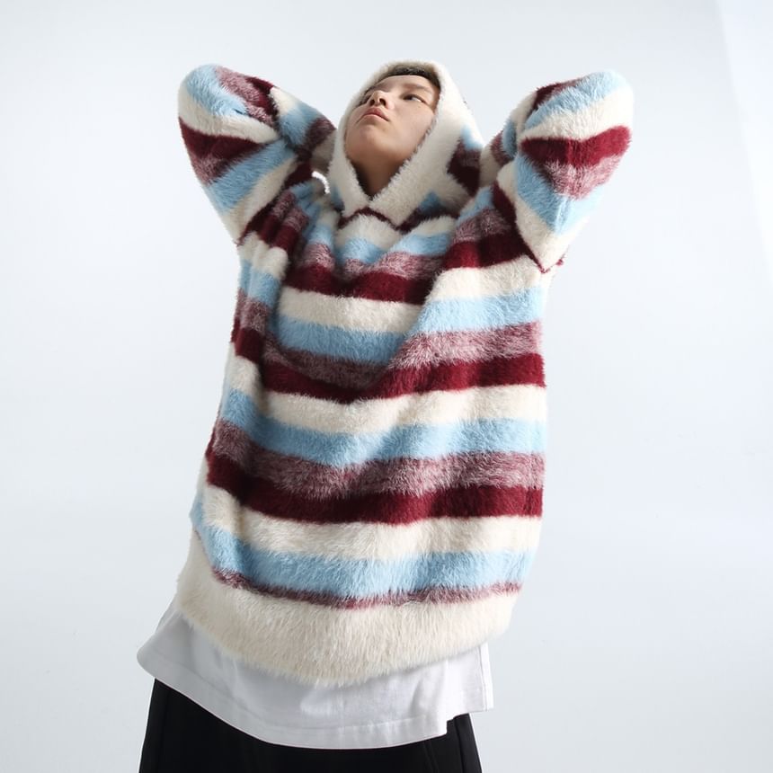 Zoslane - Kleurblok Fluffy gebreide hoodie