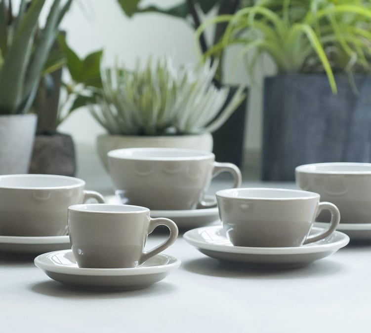 Tasses - LOVERAMICS - Cappuccino et sous-tasses rouge Egg 20 cl