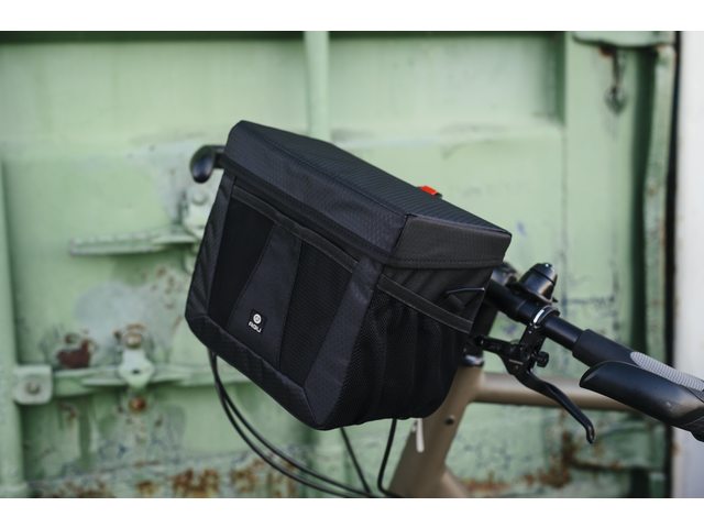 AGU Box Styrtaske 8 Liter Sort