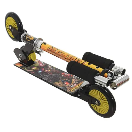 Woll Marvel Avengers Infinity War Roller mit Designs der Helden