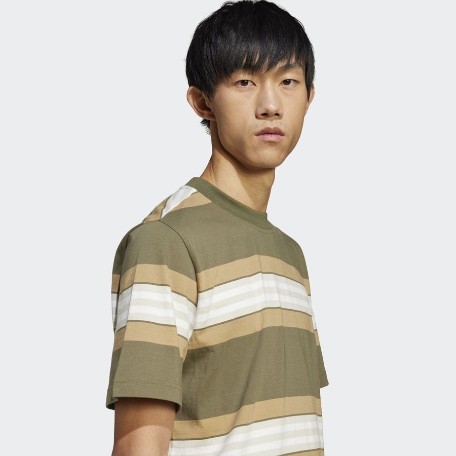 Adidas Original T-shirt graphique