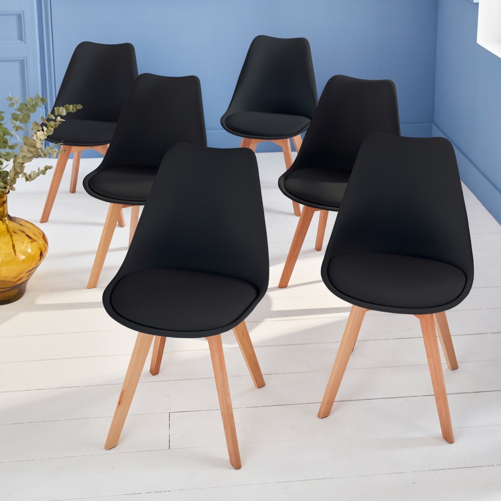 Lot de 6 chaises scandinaves. Pieds bois de hêtre. Chaises 1 place. Noirs