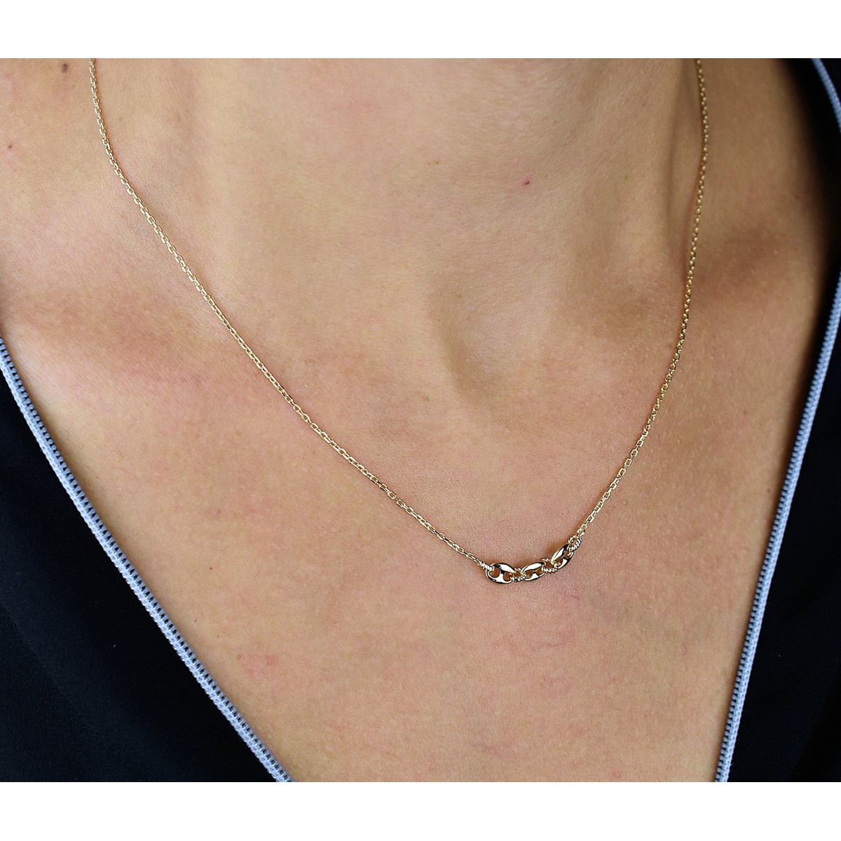 Collier 3 grains de café reliés par un anneau effet tressé Plaqué OR 750 3 microns