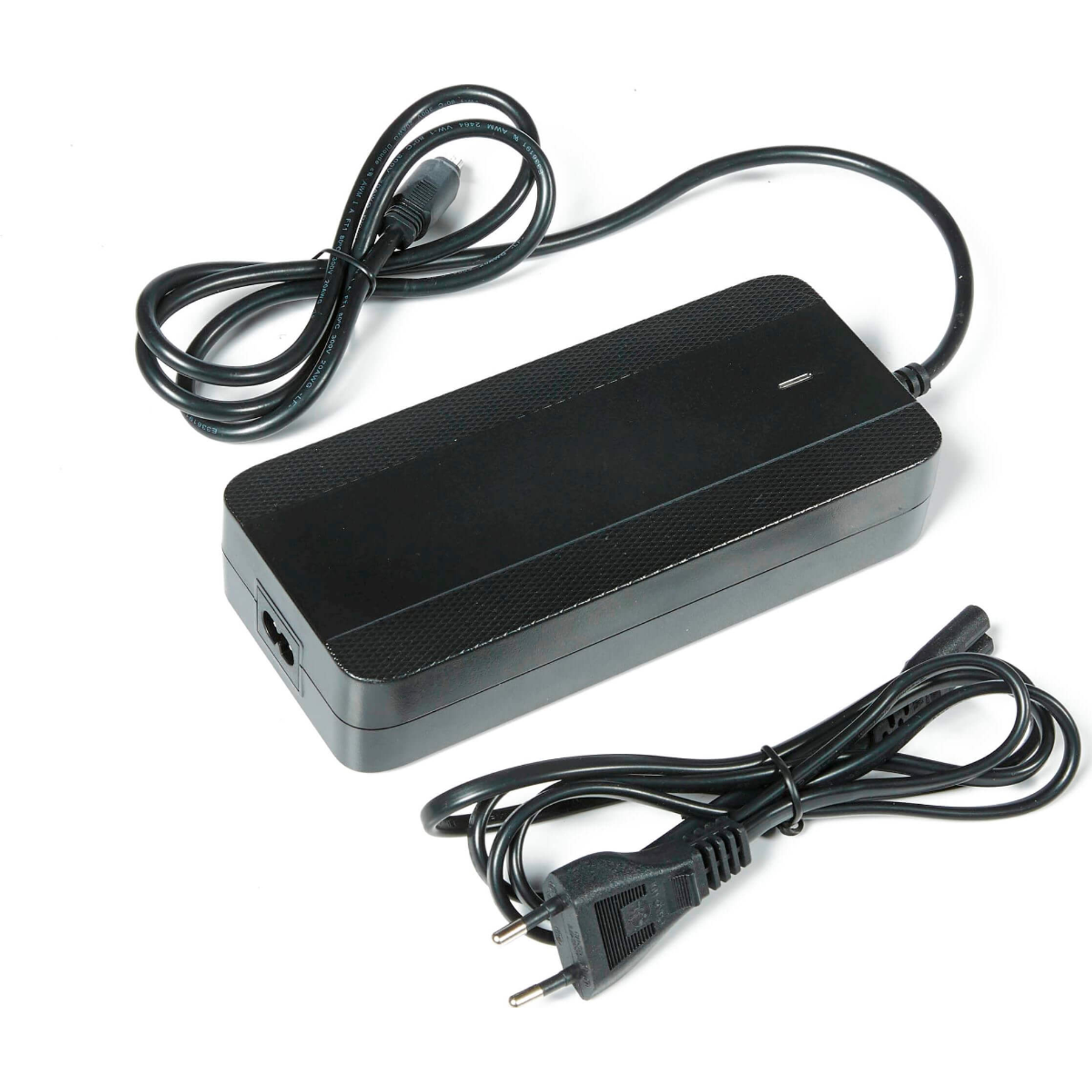 Cortina Sport Drive 2A Oplader