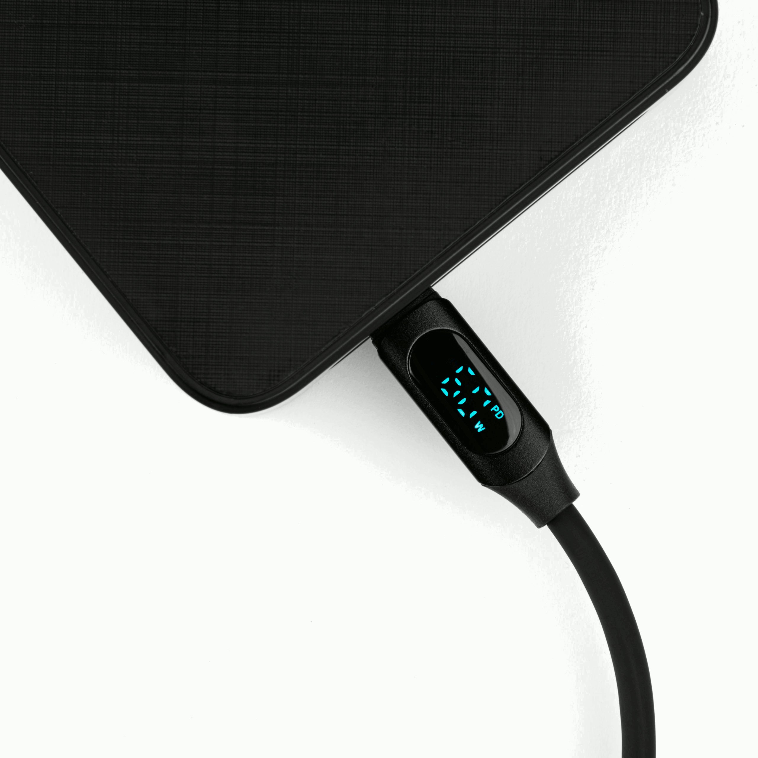 MyVolts Step Up USB-A to USB-C PD (black) kabel met LCD power meter