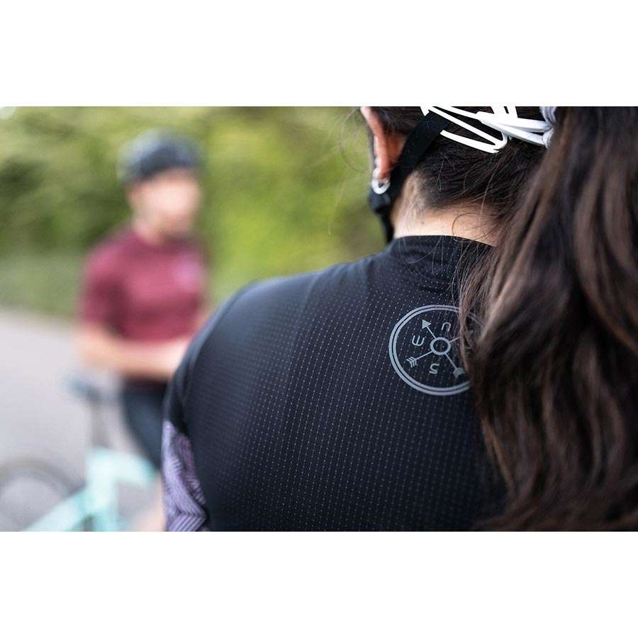 Pippo Amsterdam Alpe d'Huez Fietsshirt Korte Mouwen Zwart/Paars Dames