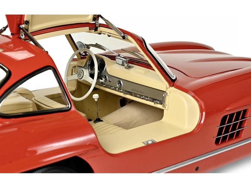 IXO Models Bausatz Mercedes 300 SL, Rot 1:8 Modellbausatz im Massstab 1:8