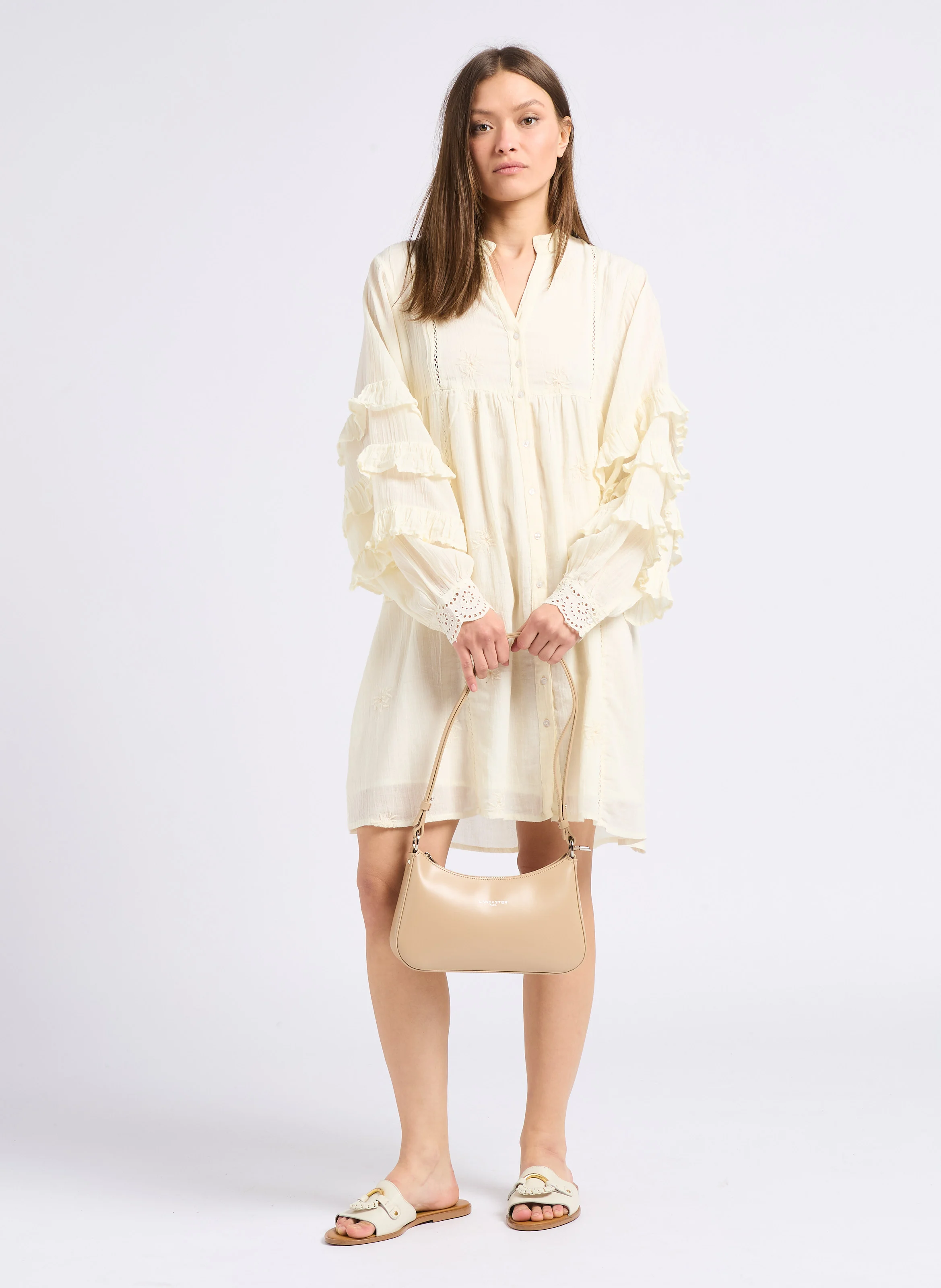 SUAVE ACE - Sac baguette en cuir lisse | Beige