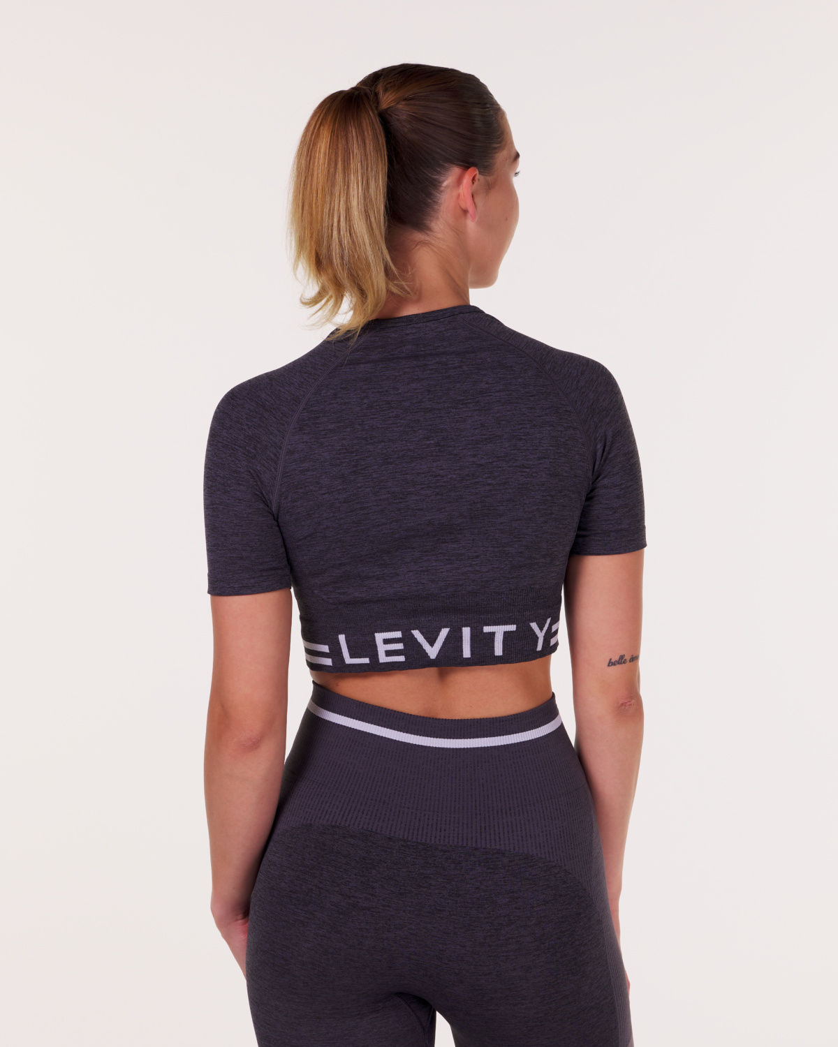 LEVITY Gravity Logo Seamless Crop Tee Grey Iron Marl