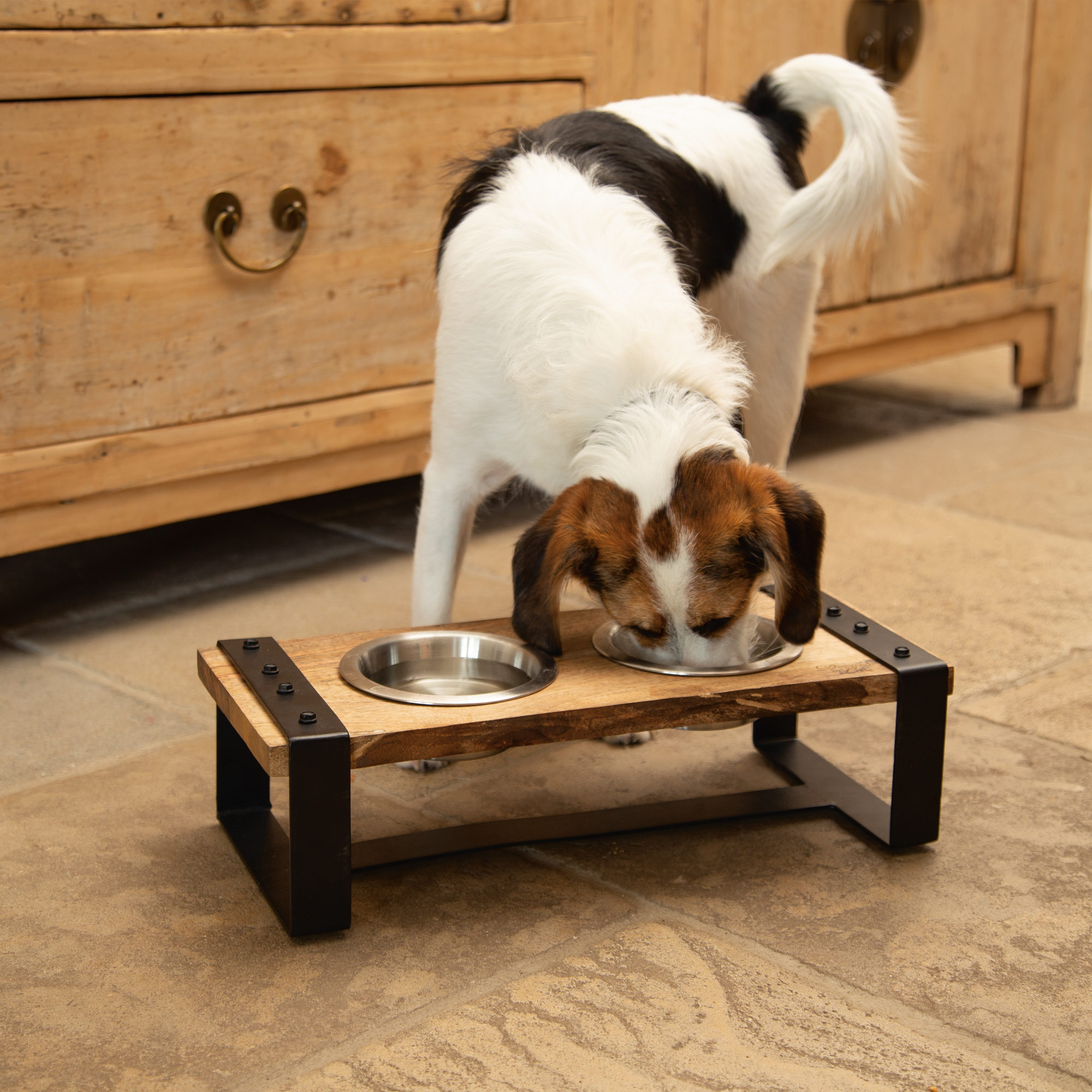 Designed by Lotte Houten Dinerset Karinto