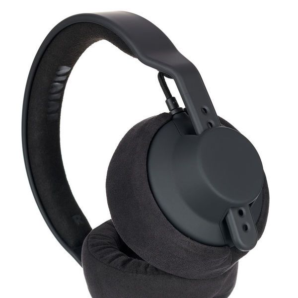 Aiaiai TMA-2 Studio