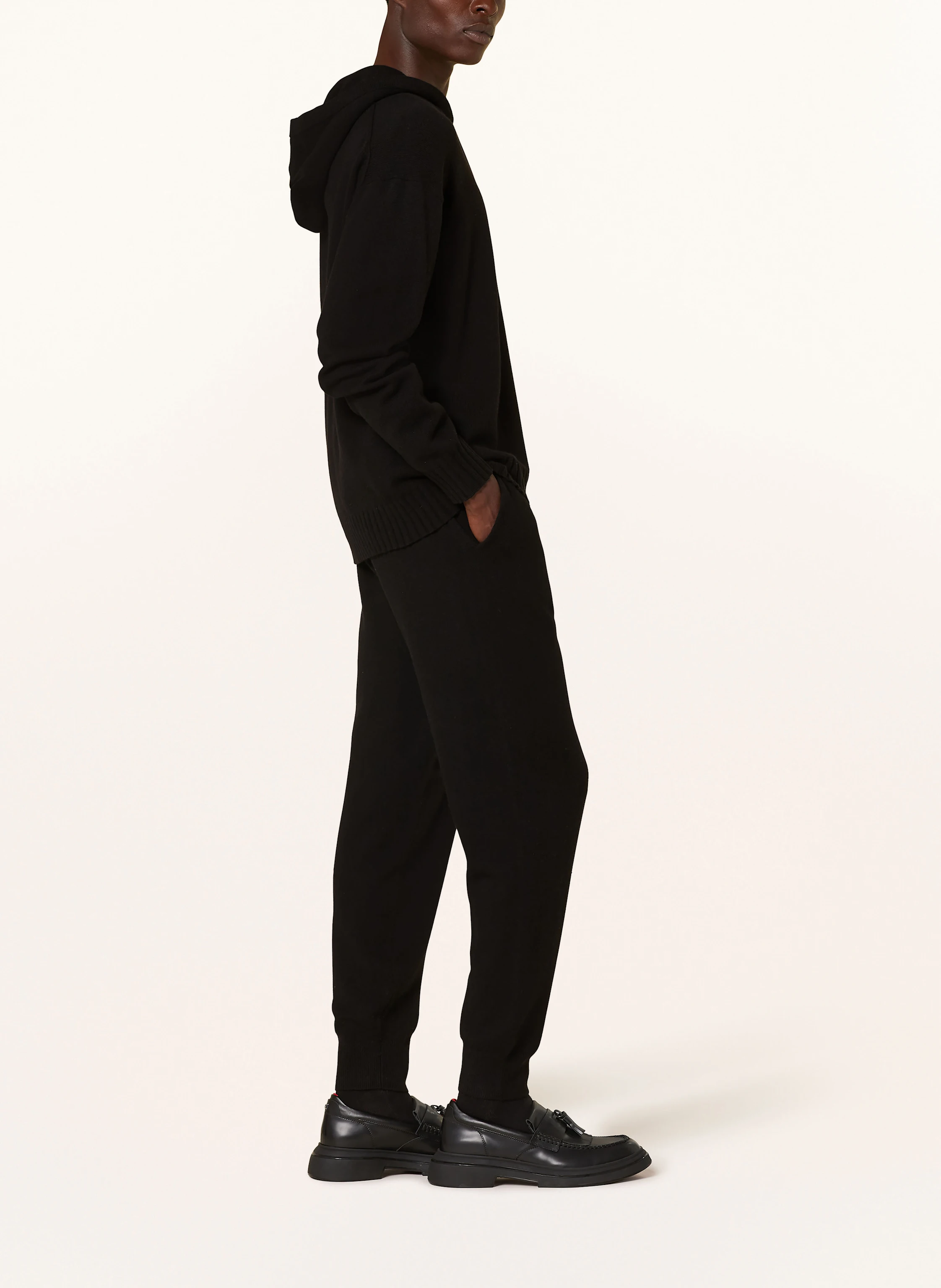 HUGO Strickhose SAN STEERO im Jogging-Stil