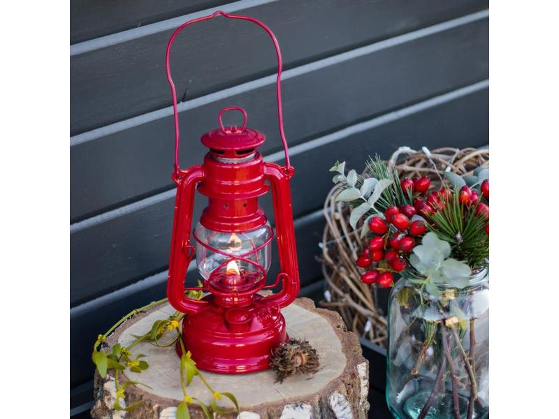 Feuerhand Laterne Baby Special 276, Rubinrot Zeitlose Outdoor-Beleuchtung