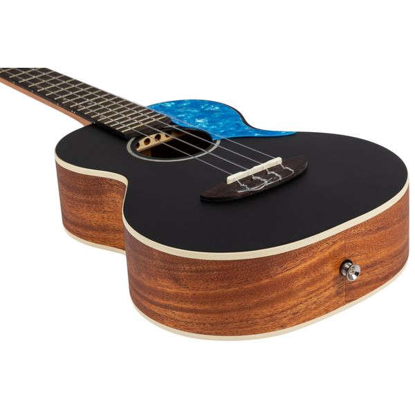 Flight Iris Tenor Ukulele BK