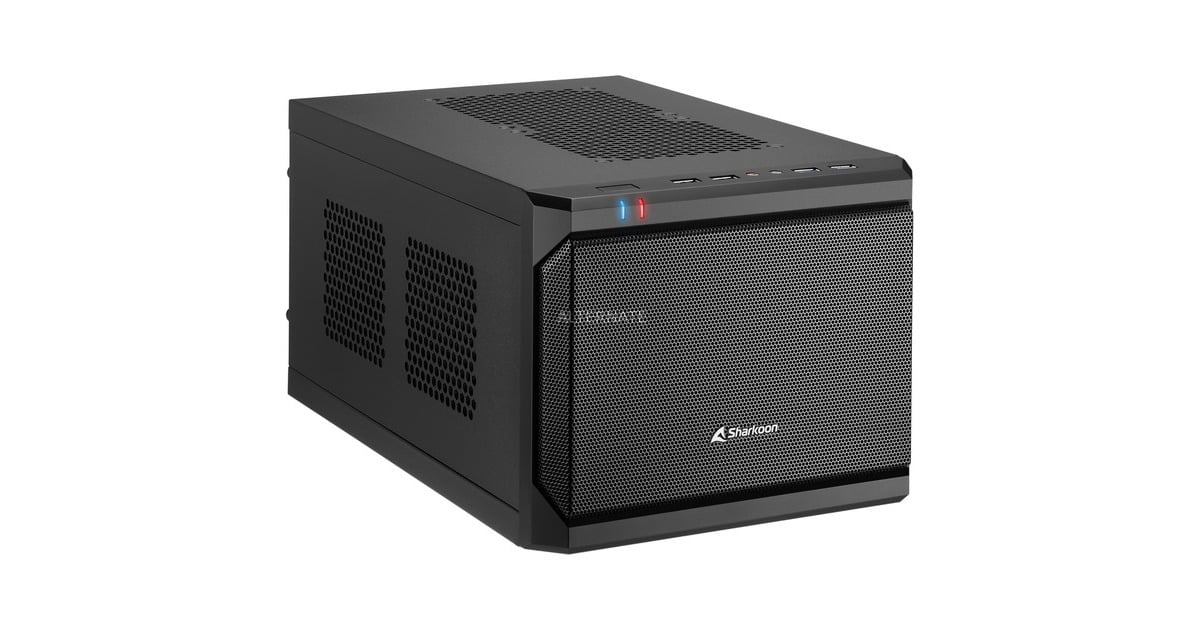 SharkoonQB One desktop behuizing  (Zwart | 4x USB-A)