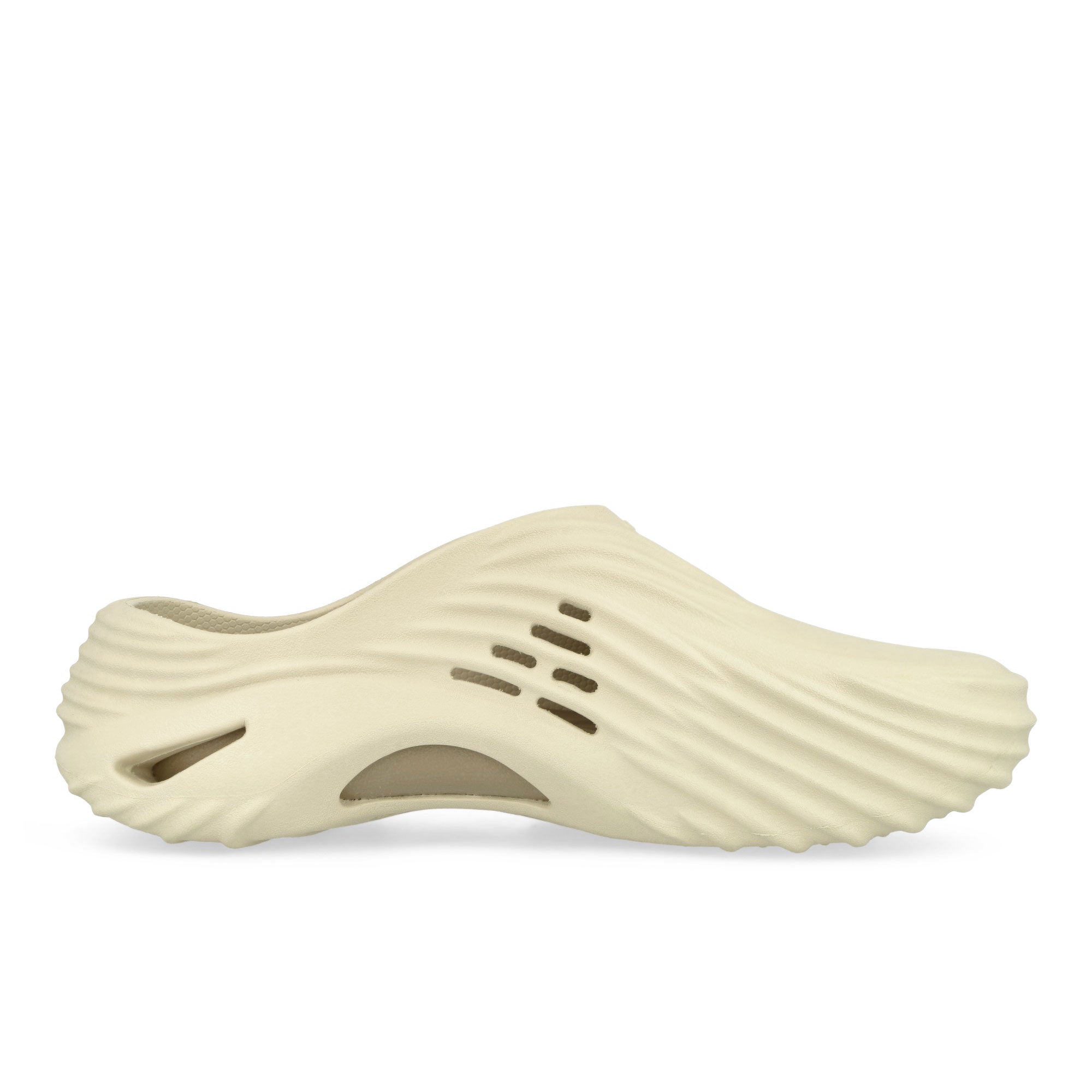 Crocs<br>Echo Wave