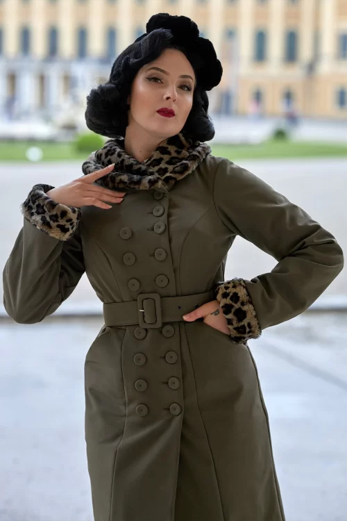 Miss Candyfloss Abiona Juniper leopard waterafstotende jas in olijfgroen