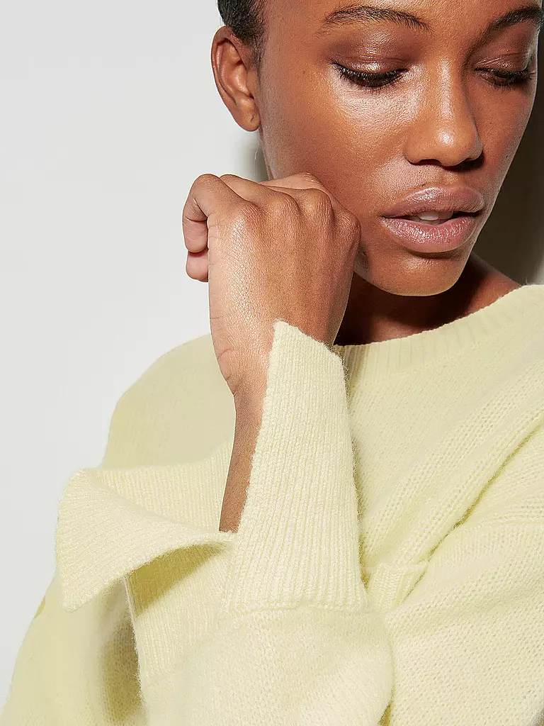 LUISA CERANO Pullover gelb
