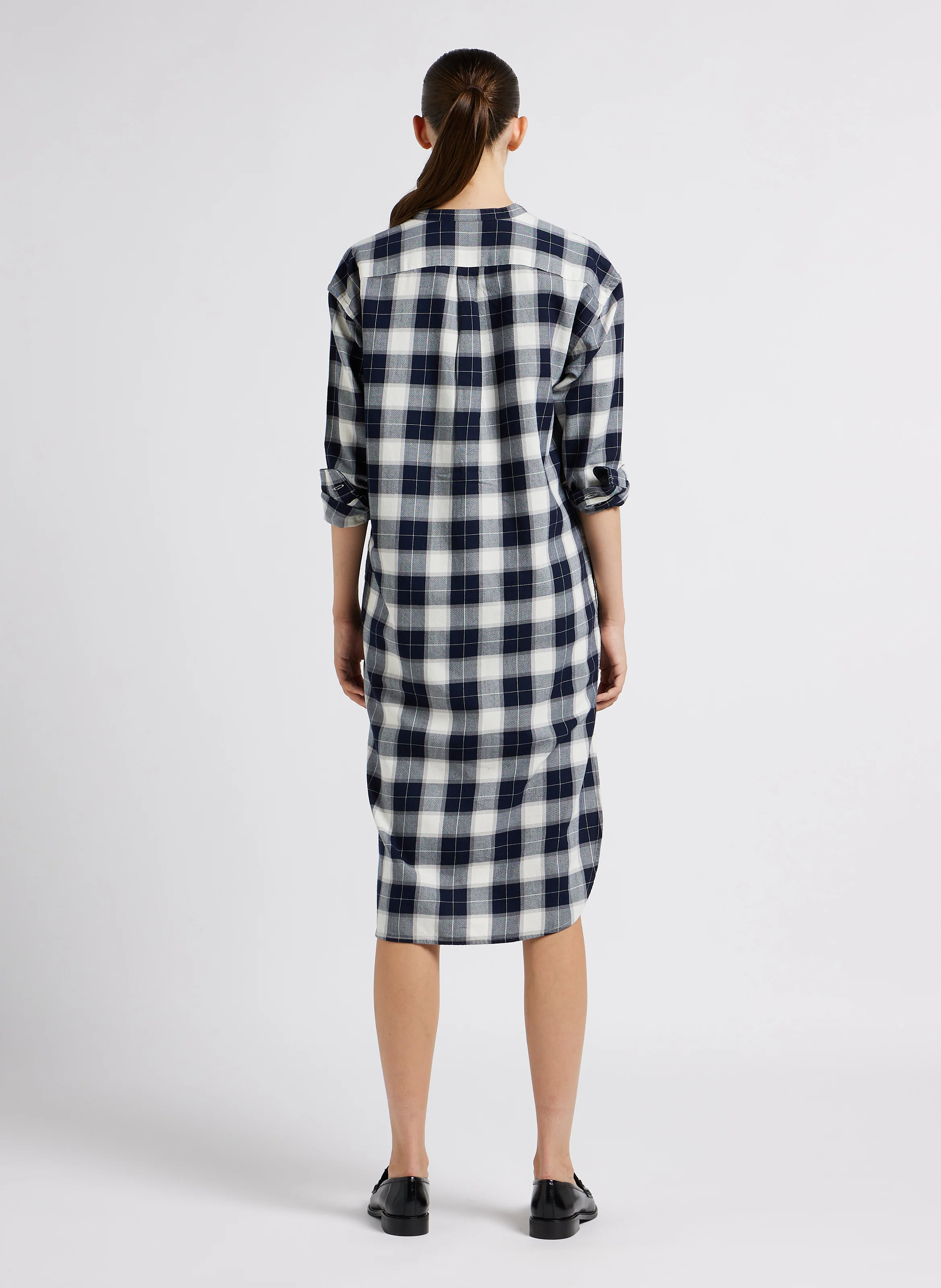 Robe chemise midi col tunisien | Noir