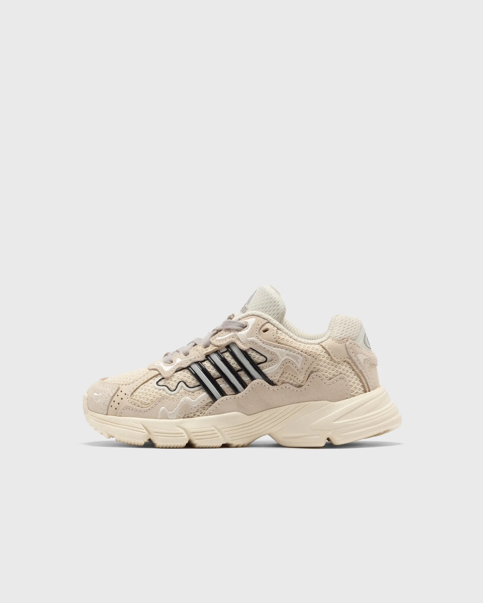 Adidas BAD BUNNY RESPONSE CL C