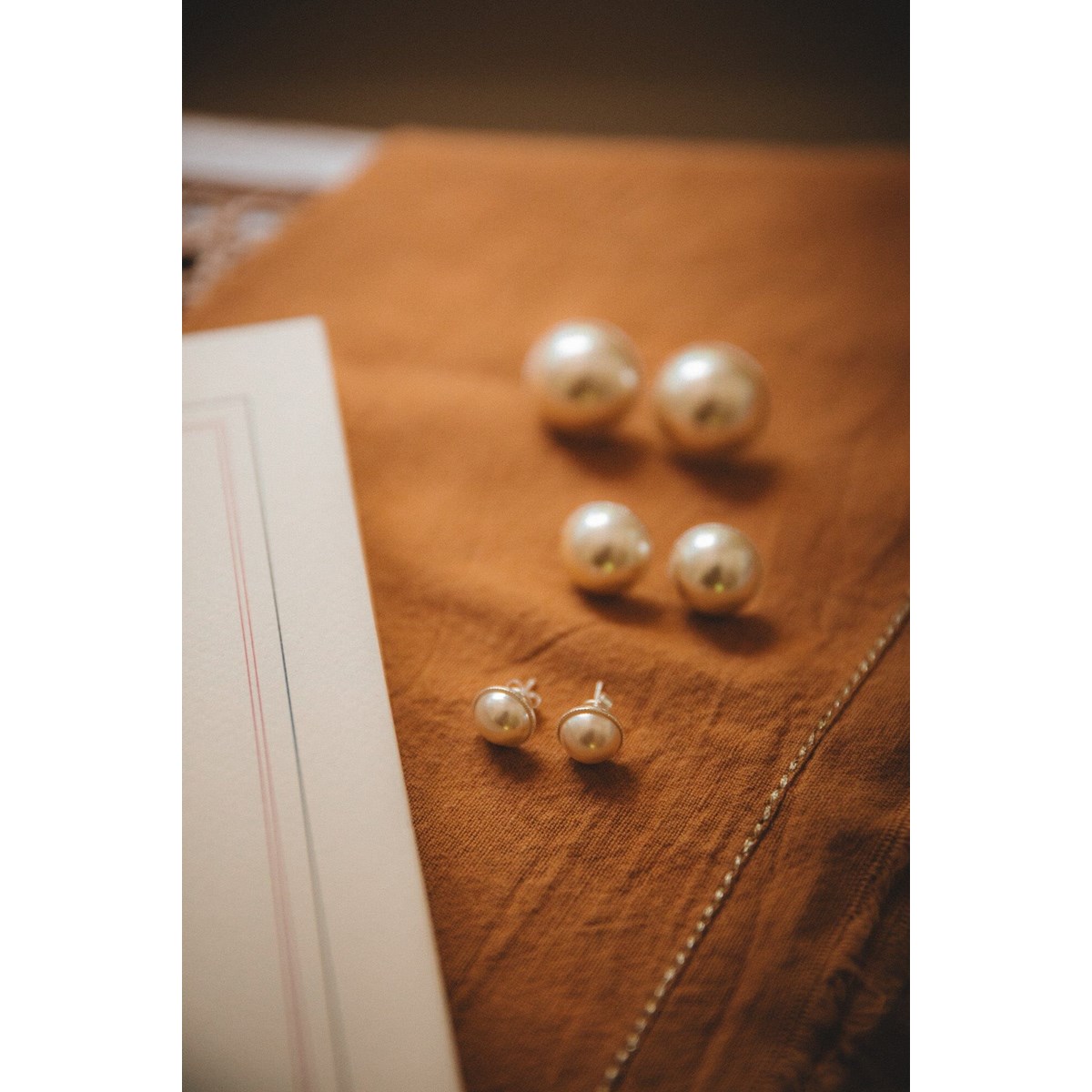 mini boucles d'oreilles puces perles plaqué argent - NÉLYA