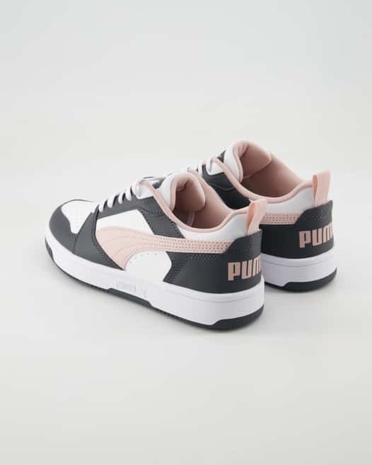 Puma Rebound v6 Low Sneaker in Grau
