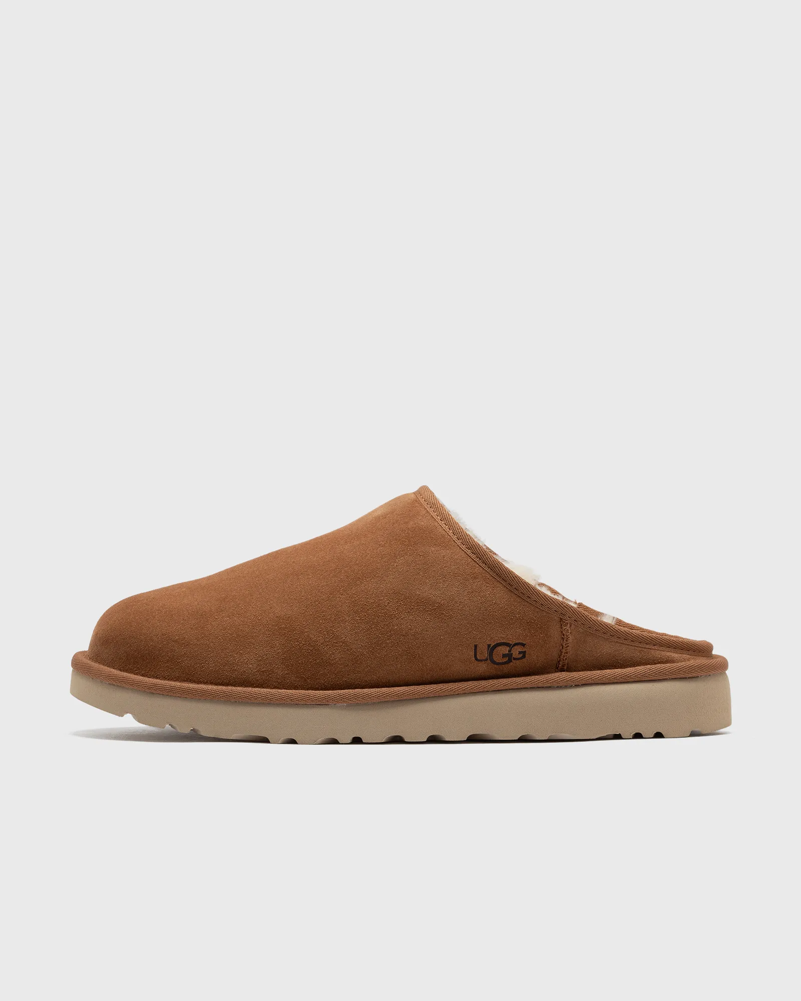 UGG CLASSIC SLIP-ON