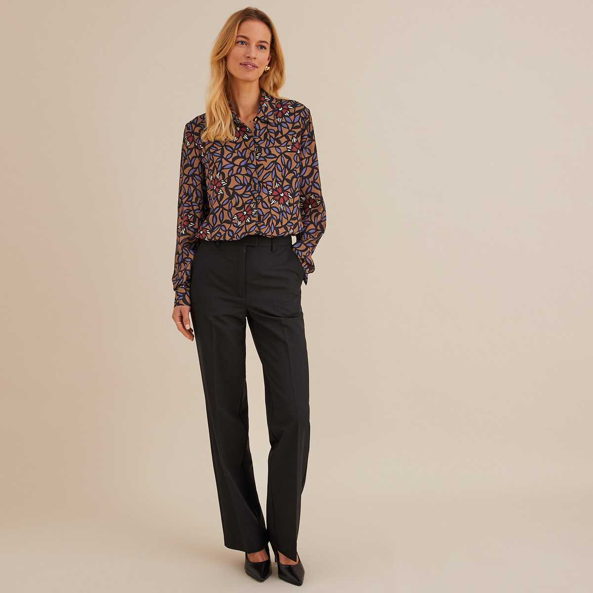 ANNE WEYBURN<br>Camisa com estampa floral e mangas compridas