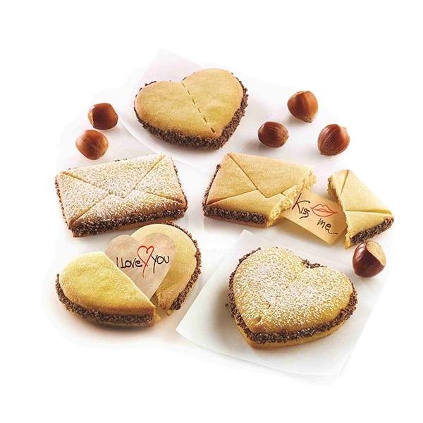Kit de biscuits à message forme enveloppe Silikomart
