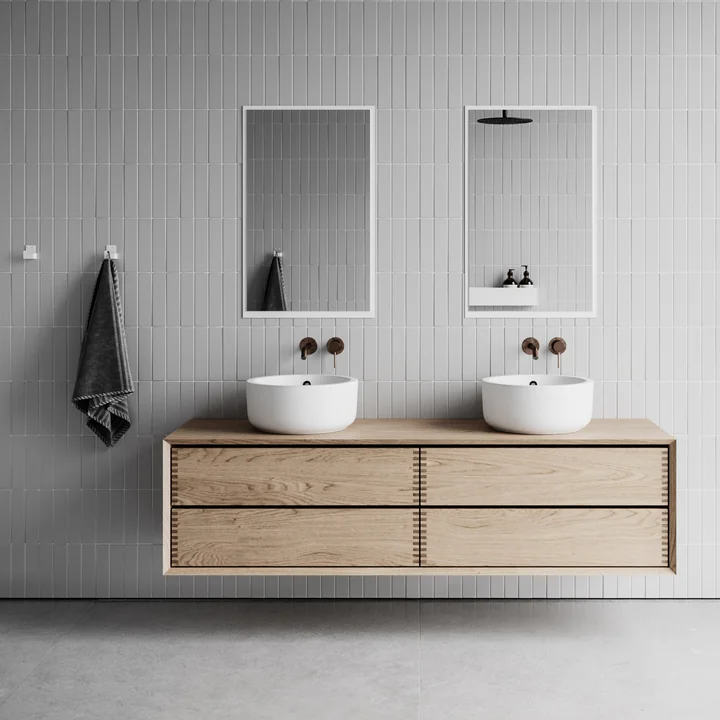 Nichba Design - Wandspiegel large, 145 x 60 cm, schwarz