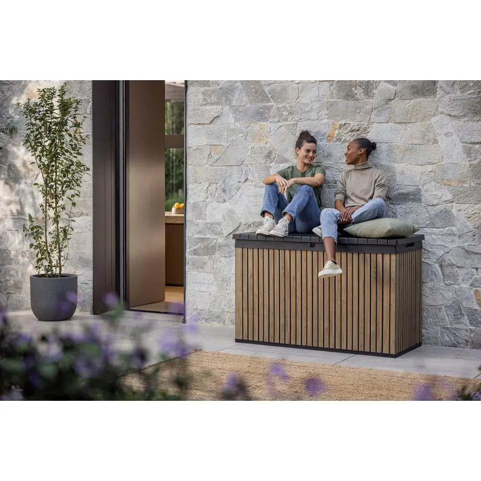 Keter Venetian Opbergbox - 670L - 142.5x65.3x89.5cm - Bruin