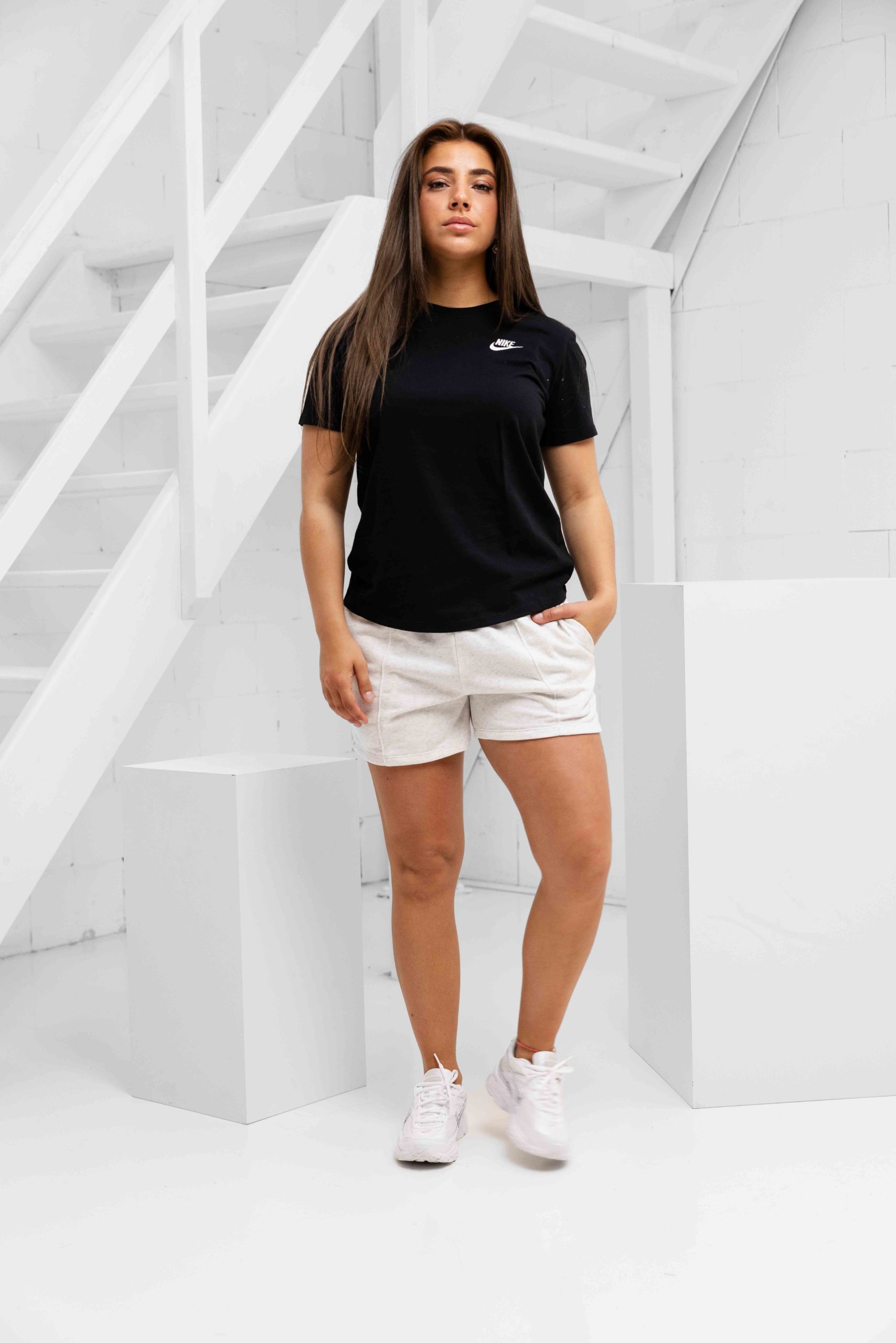 Nike Sportswear Chill Terry Korte Broek Dames Grijs