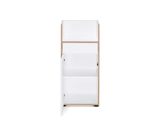Kleiner Büroschrank mit Furnierkante