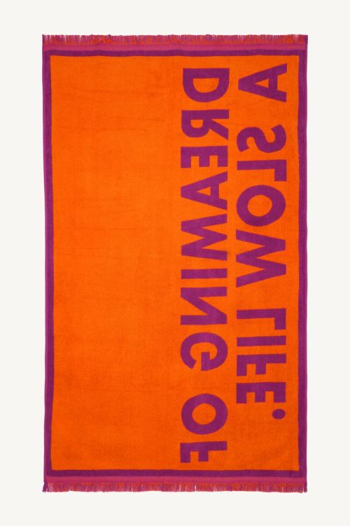 Paarse handdoek ''Slow life''