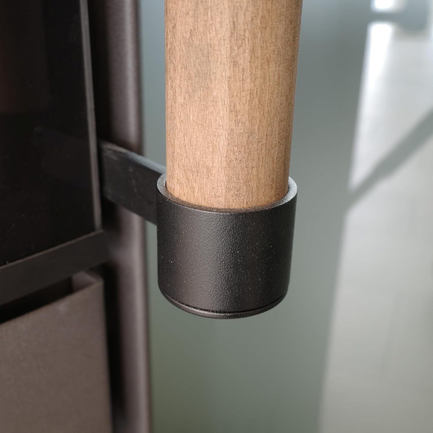H&M Germany Kaminofen Citro 2.0 XL schwarz schmaler ovaler Ofen 6kw schlicht modern A+ Abgasstutzenanschluss Durchmesser 150mm Bauart 1 Holz Reelinggriff