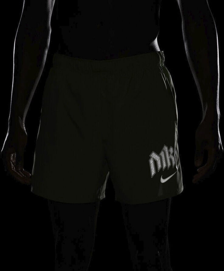 Nike Dri Fit Run Division Challenger 5
