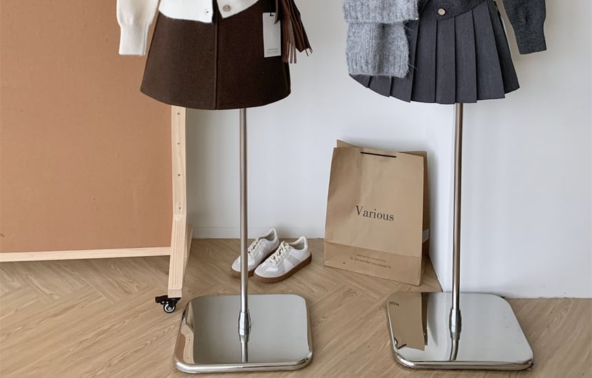 Dute - Effen vest met strikhals en knoopjes