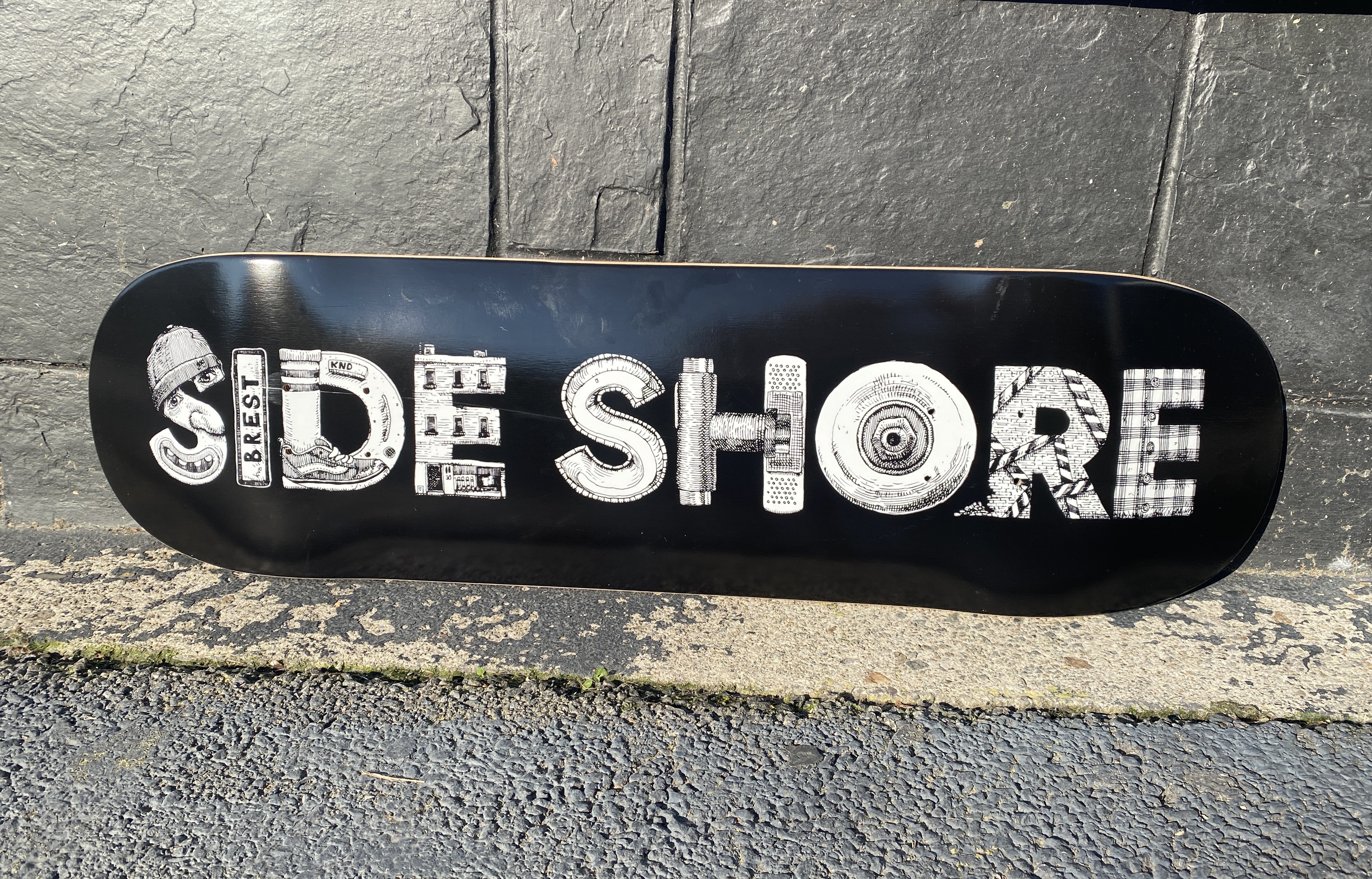 Side Shore LOGO Deck by Ivan Lemiègre 7.5