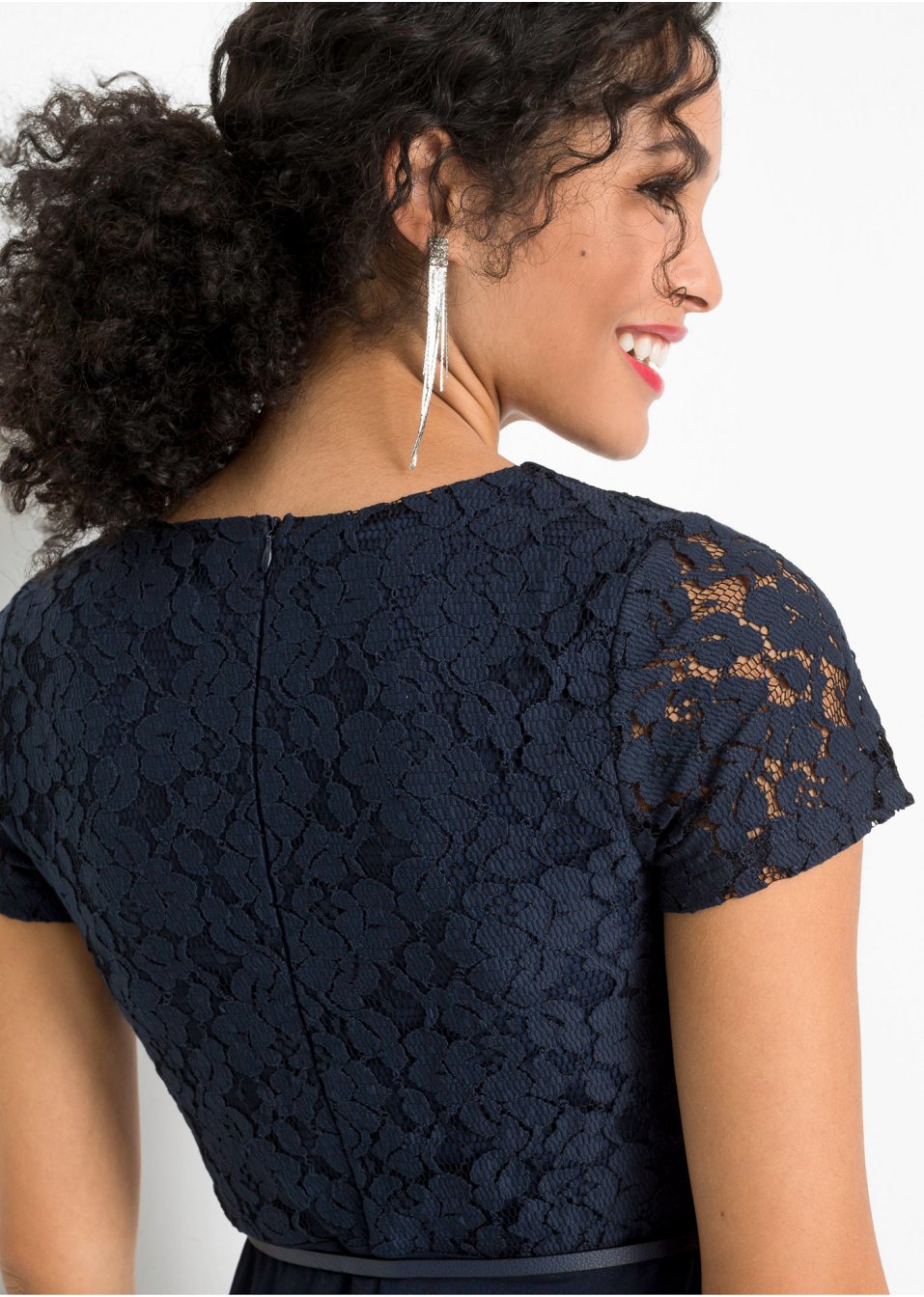 Robe avec ceinture