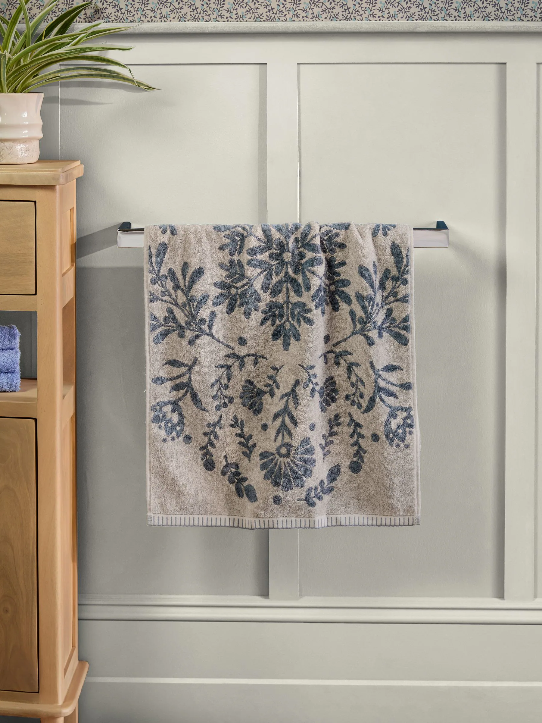 Seeking Simplicity Floral Print Cotton Towels