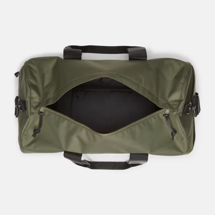 Mala de viagem Timberland Core na cor verde.
