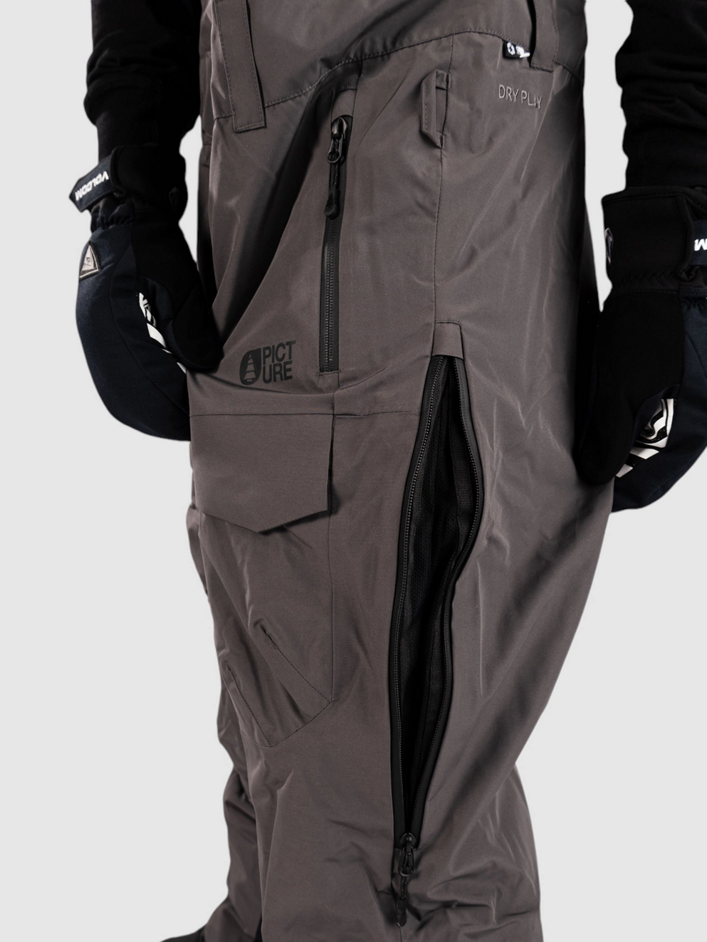 Picture U28 Bib Pants magnet