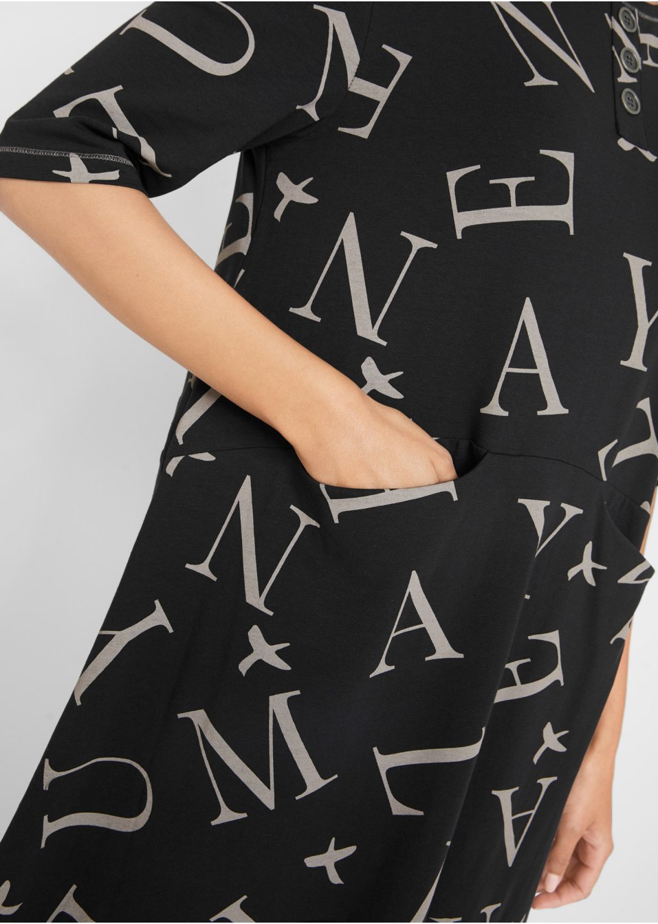 Robe coton ample avec poches, mi-manches