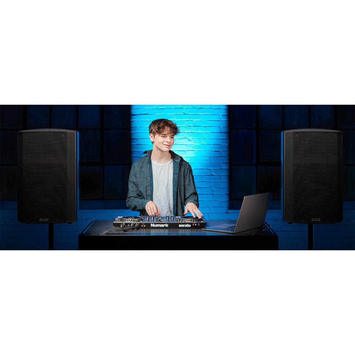 Numark NS4FX 4-kanaals DJ-controller