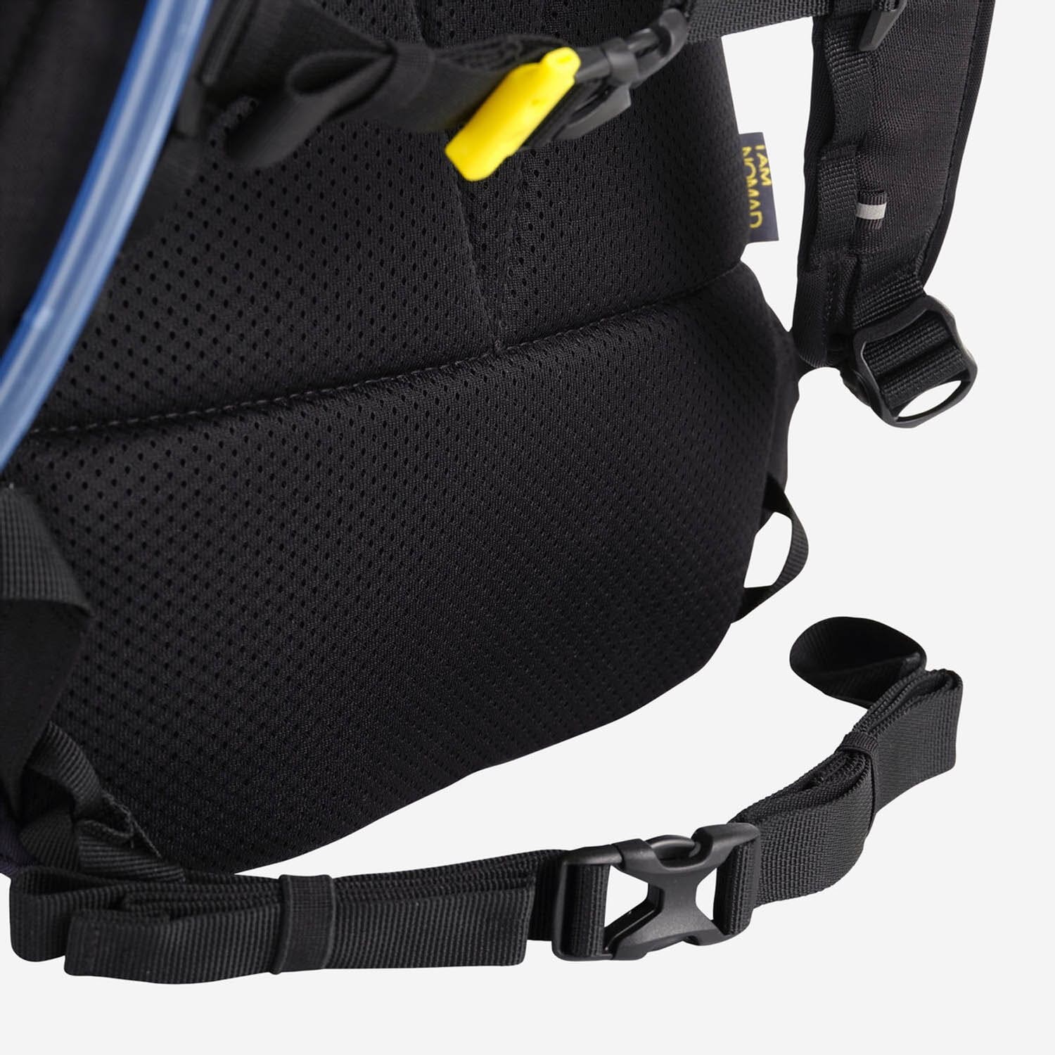 Nomad  Montagon 22